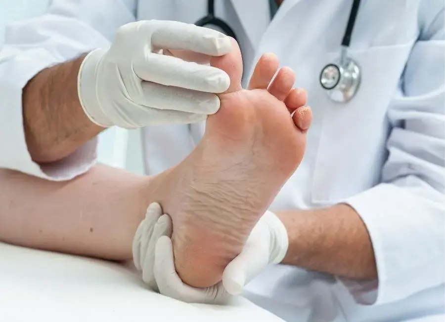 Wenn Komfort besonders wichtig ist: die richtigen Schuhe nach einer Fuß-OP